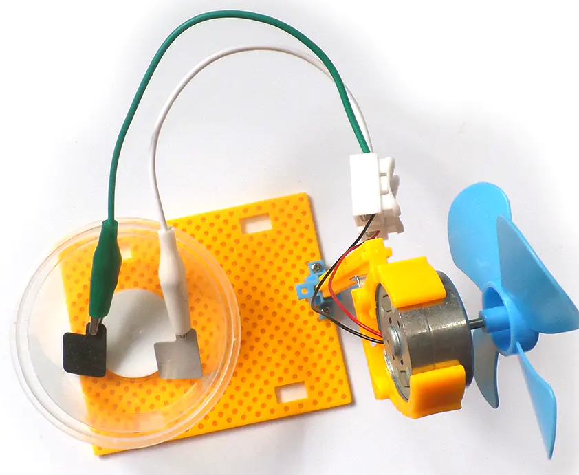 【云上课堂·第七季第十二期】盐水发电风扇小实验-资源之家 【云上课堂·第七季第十二期】盐水发电风扇小实验-资源之家