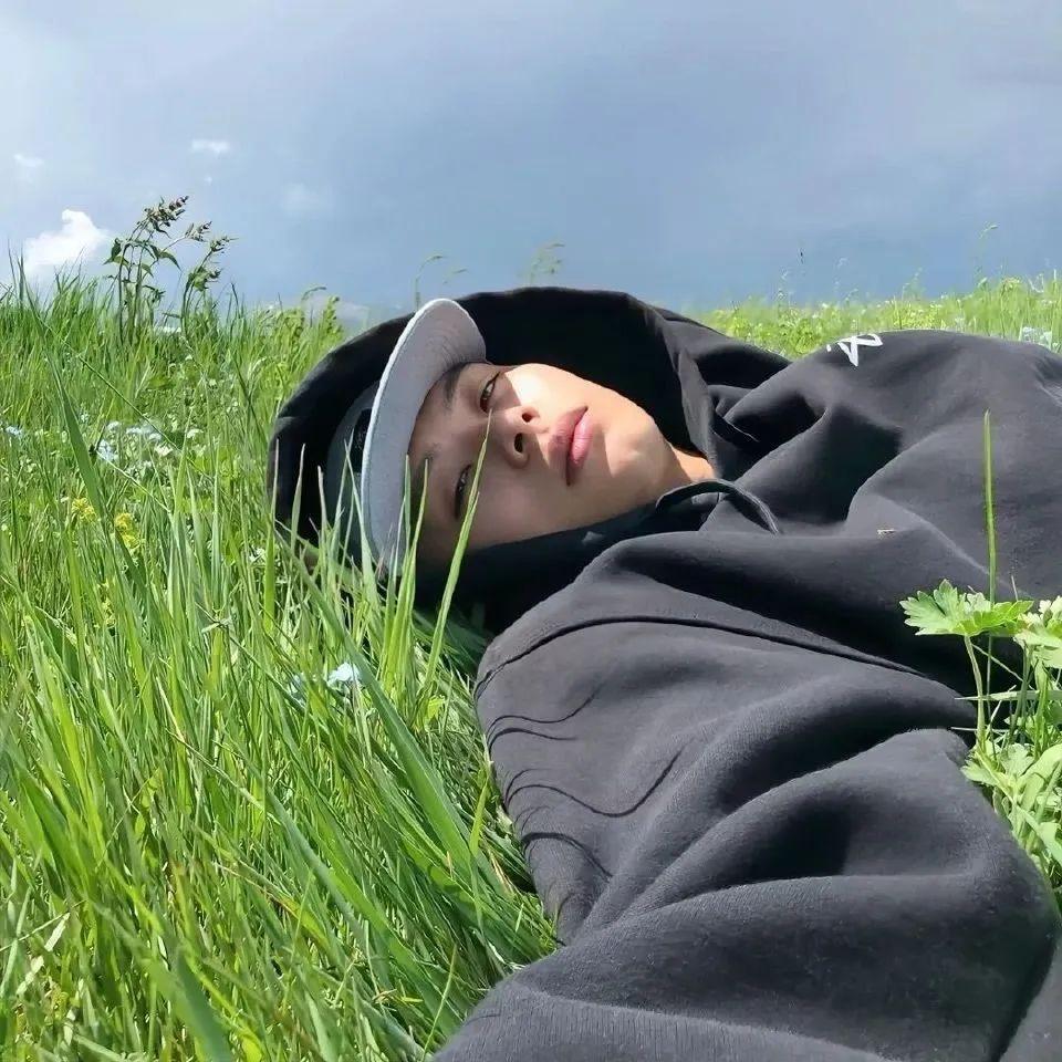 男生头像/高级感男生头像